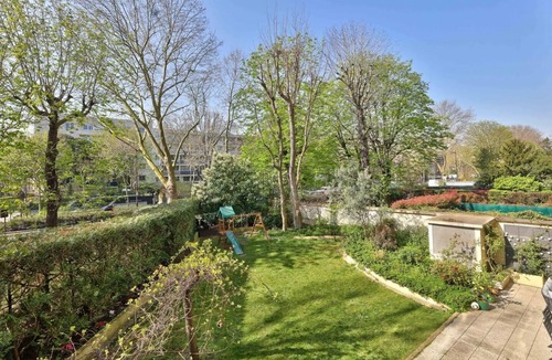 Neuilly-sur-Seine Apartment | 4 bedroom duplex in Paris