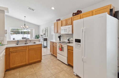 Bass Lakes Estates House | 4 Bedroom Home and Private Pool, pets considered