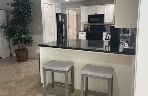Fort Pierce Apartment | 4 Bedroom Single family 432135 by Houzlet