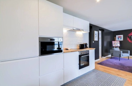 9th Arrondissement Apartment | 4 bedroom with AC near Galeries Lafayette & Opera Garnier