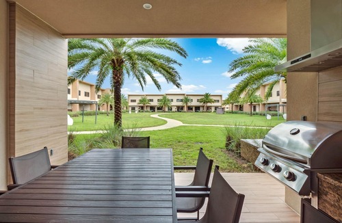 Bay Lake House | 4 Bedrooms /4.5 Bathrooms /Magic Village (7506 BD)