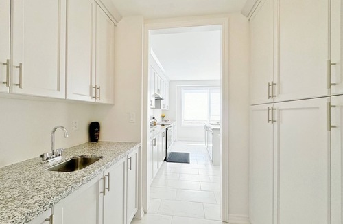Wasaga Beach House | 4 Beds New paradise, wasaga beach