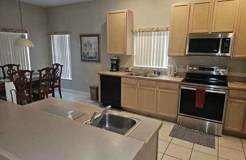Crescent Lakes Villa | 4 BR 3 BA, Secluded large pool and deck, Netflix WIFI AppleTV, gated community