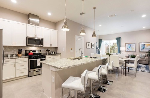 West Kissimmee Villa | ★ 4 BR 4 BA Villa | 5min→Disneyworld |1804ft²| Gym