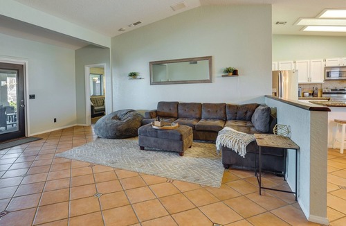 Lake Havasu City House | 4 Mi to Lake Havasu State Park: Home w/Mtn Views!