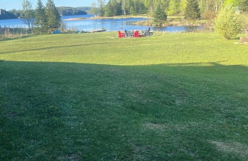 McMurrich/Monteith Cottage | 4 Season Cottage on Doe Lake - w/Sauna, AC & Kayaks