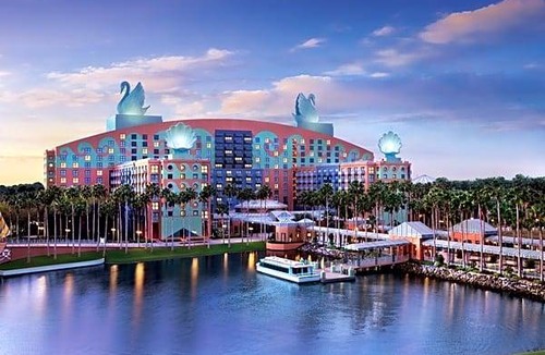 Bay Lake Hotel | 4-Star Hotel ∙ Walt Disney World Swan Resort