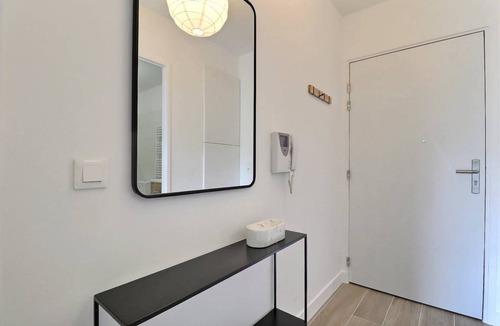 Republique–Point-du-Jour Apartment | 40 m² Apartment ∙ 1 bedroom ∙ 2 guests