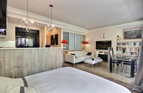 Porte-Dauphine Apartment | 40 m² Apartment ∙ 2 guests