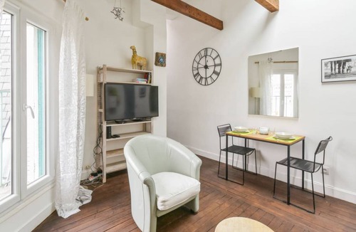 7th Arrondissement Apartment | 40 m² Apartment ∙ 1 bedroom ∙ 2 guests