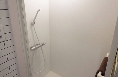 Kabukicho Apartment | 401-Natural Wood Room｜8 ppl Custom Queen Bunk Beds | Golden Gai & Kabukicho |40㎡