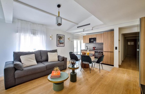Madeleine Apartment | 41.Appart 4Pers#Madeleine#Gallerie La Fayette