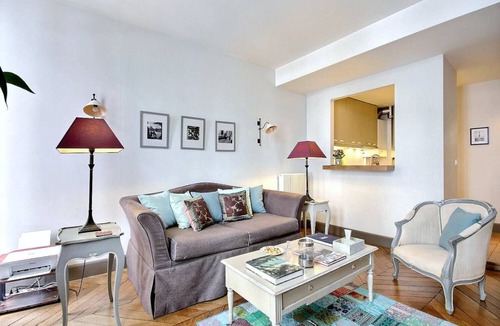 Strasbourg -Saint-Denis Apartment | 42 m² Apartment ∙ 1 bedroom ∙ 2 guests