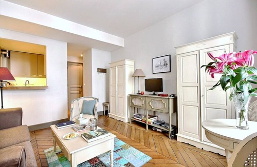 Strasbourg -Saint-Denis Apartment | 42 m² Apartment ∙ 1 bedroom ∙ 2 guests