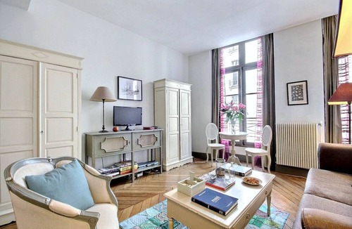 Strasbourg -Saint-Denis Apartment | 42 m² Apartment ∙ 1 bedroom ∙ 2 guests