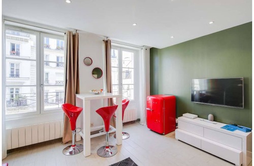 Les Halles Apartment | 42 m² Apartment ∙ 1 bedroom ∙ 2 guests