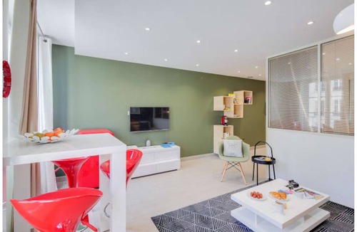 Les Halles Apartment | 42 m² Apartment ∙ 1 bedroom ∙ 2 guests