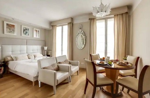 Quartier Sainte-Avoye Apartment | 45 m² Apartment ∙ 2 guests