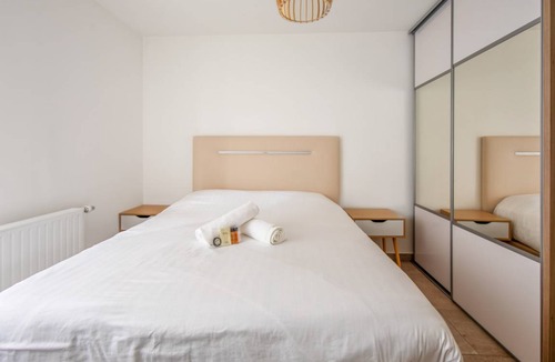 Clichy Apartment | 45 m² Apartment ∙ 1 bedroom ∙ 4 guests