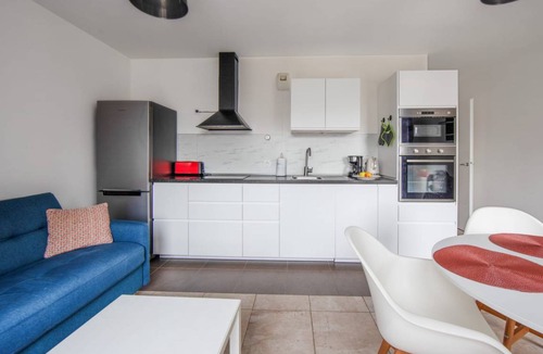 Clichy Apartment | 45 m² Apartment ∙ 1 bedroom ∙ 4 guests