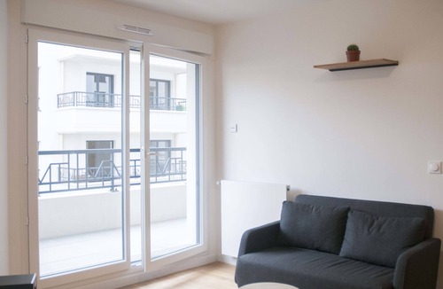 Saint-Ouen Apartment | 47 m² brand new with balcony near Paris