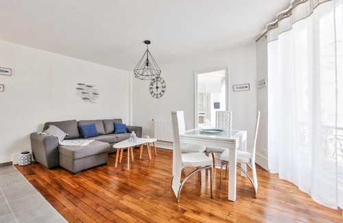 Belleville Apartment | 49 - Pretty Flat Paris Menilmontant