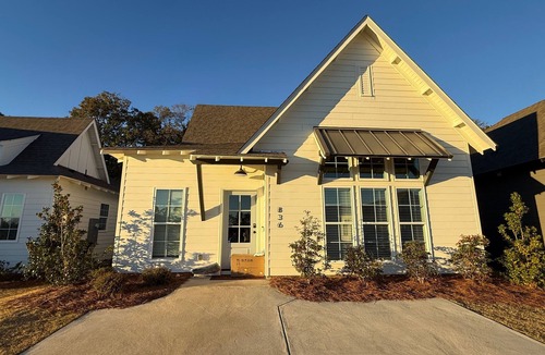 Opelika House | 4BR Auburn–Opelika Escape | Sleeps 8 | Minutes to Tiger Town