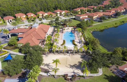 Seasons House | 4BR Near Disney Bella Vida Resort Pool BBQGrilln