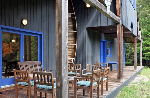 Torrance Cottage | 5 bdrm, 3 bath, Lake Muskoka, Guest Cottage! Private! Sunsets!