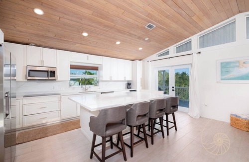 Sunshine Estates House | 5 Bedroom/4 Bath Relaxed Plantation Key Resort Style Home with Pool & Dockage