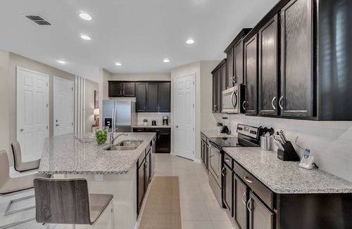 Bay Lake House | 5 Bedrooms/5.5 Bathrooms/Solara (9026 PC)