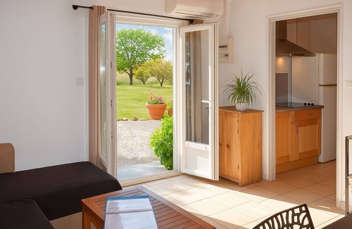 Aleria House | 5 km from Aléria and its beaches, quiet, nature, lakeside (72 hectares).