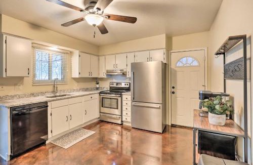 Tucson House | 5 Mi to Pima Air & Space Museum: Sunny Tucson Gem