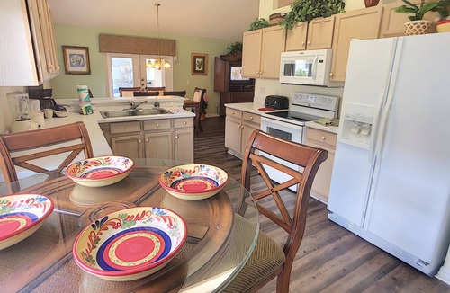 Bay Lake House | 5 Star Location, Spacious Executive Pool Home, Pet Friendly. Disney 4 miles