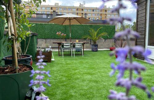 Issy-les-Moulineaux Apartment | 50 m² Apartment ∙ 2 bedrooms ∙ 4 guests