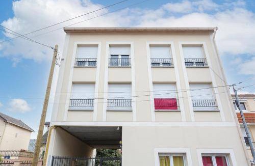 Le Blanc-Mesnil Apartment | 50 m² Apartment ∙ 2 bedrooms ∙ 6 guests
