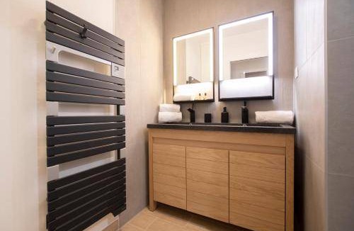 19th Arrondissement Apartment | 50 m² Apartment ∙ 2 bedrooms ∙ 6 guests
