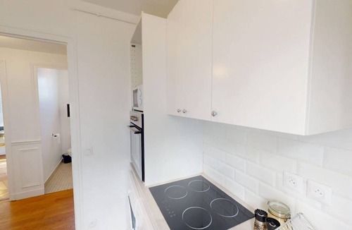 Quartier de Rochechouart Resort | 50 m² Private room ∙ 1 bedroom ∙ 1 guest