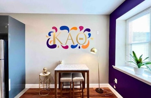 Logan Square Apartment | 504 Luexy 1BDR apt in center city