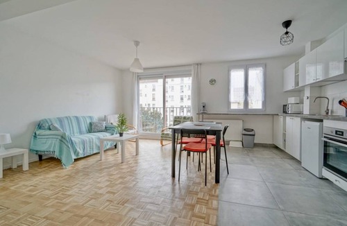 Les Puces de Saint-Ouen Apartment | 51 m² Apartment ∙ 1 bedroom ∙ 4 guests