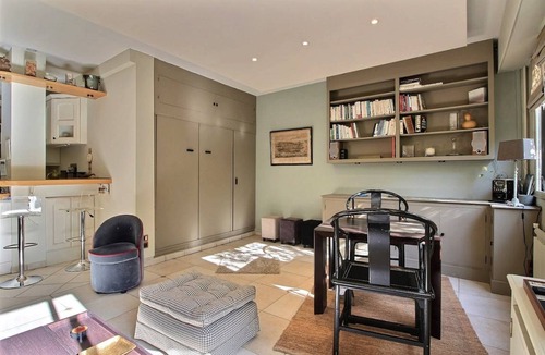 Neuilly-sur-Seine Apartment | 51 m² Apartment ∙ 1 bedroom ∙ 2 guests
