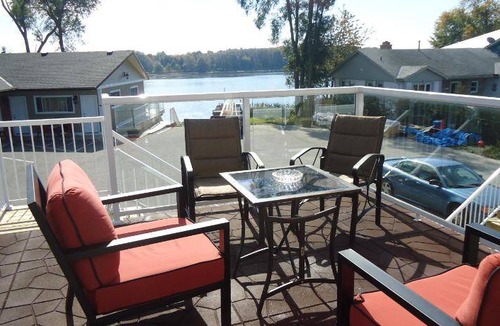 Bayridge West House | 51 m² Motel ∙ 127 guests