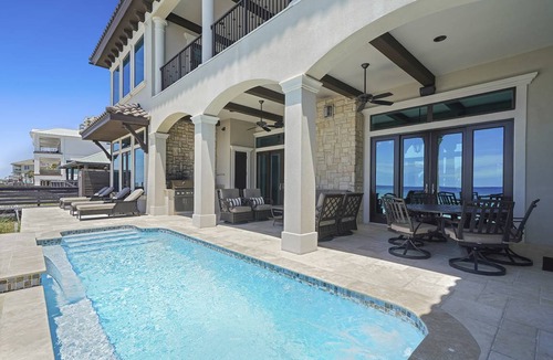 Gulf Pines House | 514 m² House ∙ 6 bedrooms ∙ 20 guests