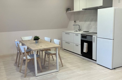 Sendagi Apartment | 53 m² sunny house in the charming Yanesen area with a balcony