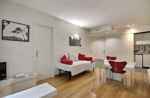 Les Halles Apartment | 54 m² Apartment ∙ 1 bedroom ∙ 2 guests