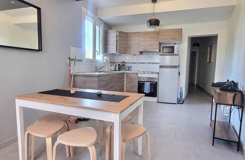 Chelles Apartment | 55 m² Apartment ∙ 2 bedrooms ∙ 6 guests