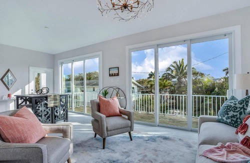 Mid Island House | 5545 Palmetto Street by Coastal Vacation Properties