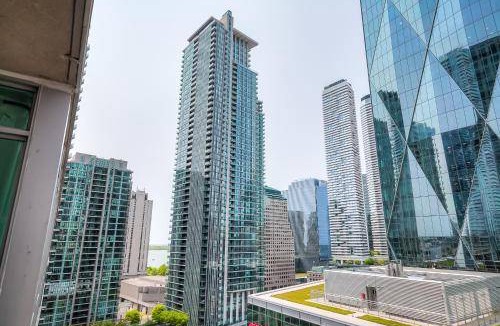 Downtown Toronto Apartment | 56 m² Apartment ∙ 2 guests