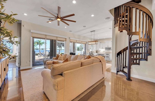 Lake Placid House | 5Br Sleeps 16! Private Pool-Dog Friendly-Fire Pit