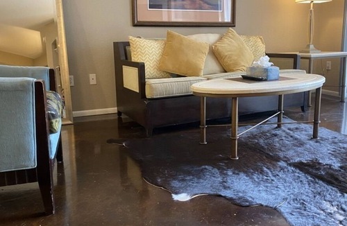 Channel District Apartment | 5th Floor PH overlooking the pool! Downtown Channel District - NEW LISTING!